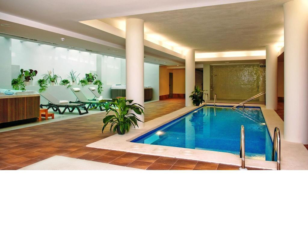 Ballesol Costablanca Senior Resort Mayores De 55 Anos กาลา เด ฟีเนสตรัต ภายนอก รูปภาพ