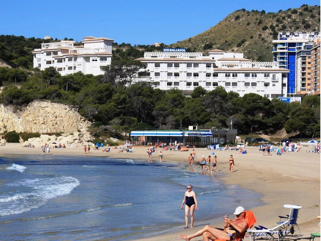 Ballesol Costablanca Senior Resort Mayores De 55 Anos กาลา เด ฟีเนสตรัต ภายนอก รูปภาพ