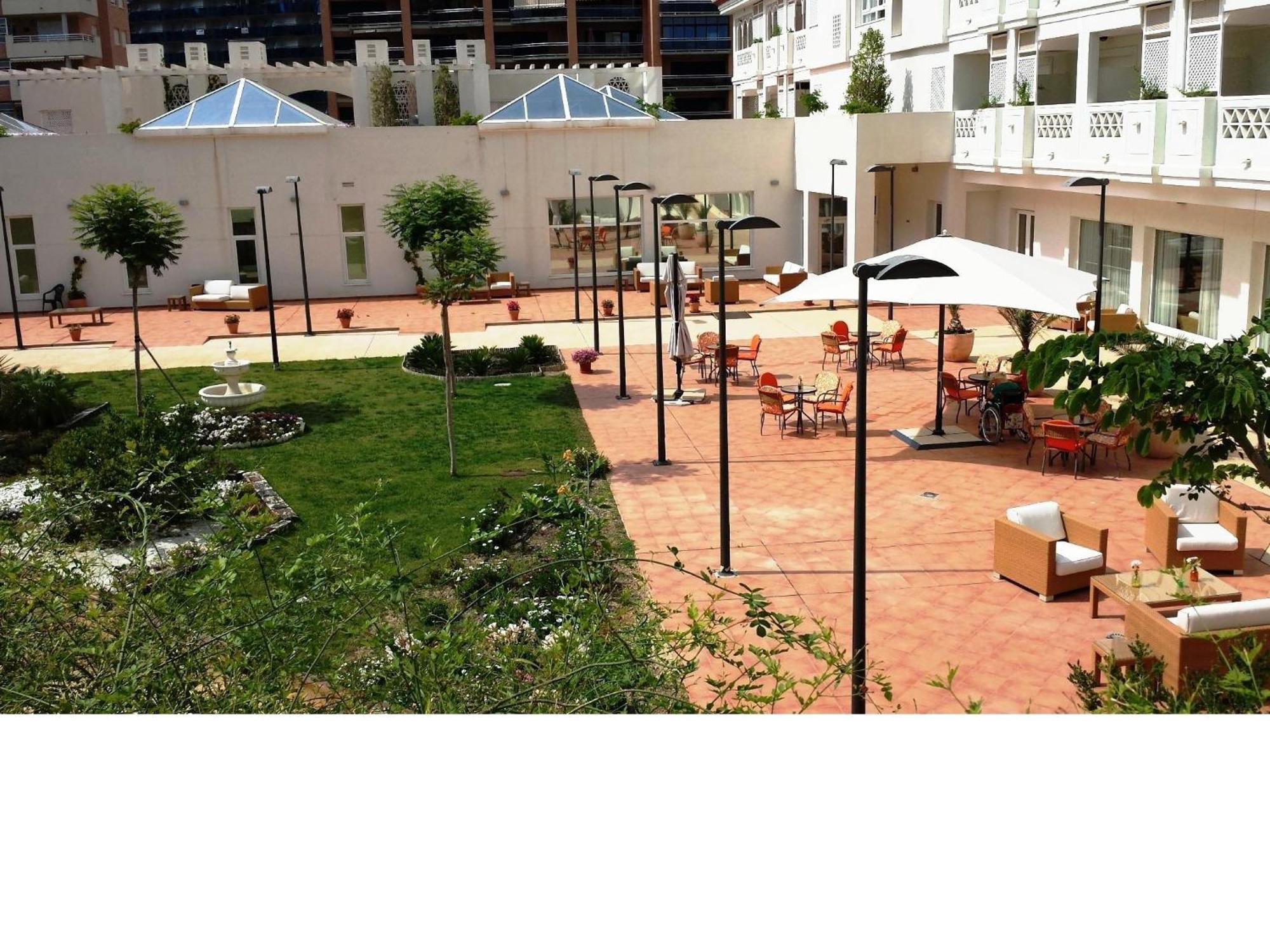 Ballesol Costablanca Senior Resort Mayores De 55 Anos กาลา เด ฟีเนสตรัต ภายนอก รูปภาพ